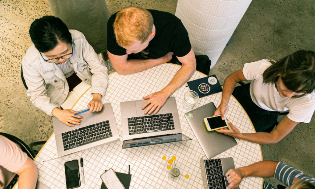 What Role Can a Digital Marketing Agency Play in Business Development?