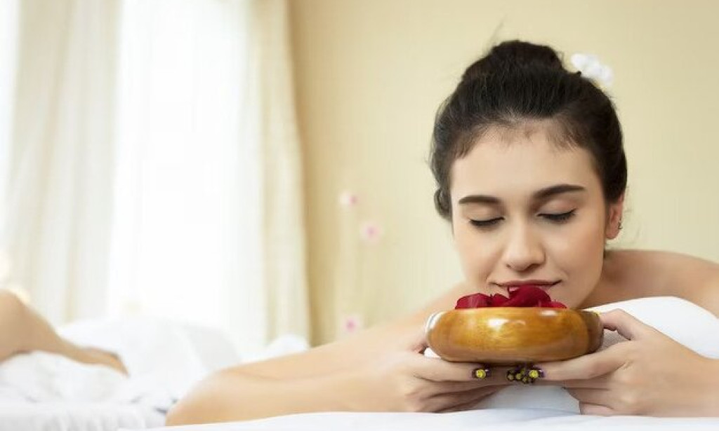 The Art of Erotic Massage: Enhancing Intimacy and Connection Through Touch