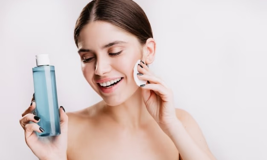 Why Should You Add Toner to Your Skincare Routine?