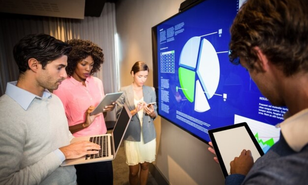 Interactive Displays: A Game-Changer for Modern Business Environments