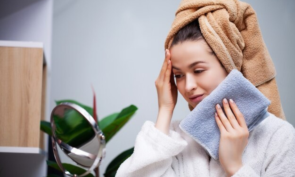 Why Dermatologists Recommend Microfiber Face Cloths for Sensitive Skin?