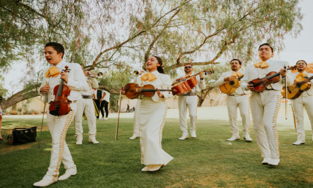 Wedding Musicians for Hire in Dubai: Choosing Your Perfect Music