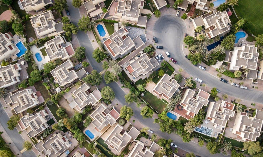 Regional Real Estate Booms: How Construction Loans Are Driving Growth