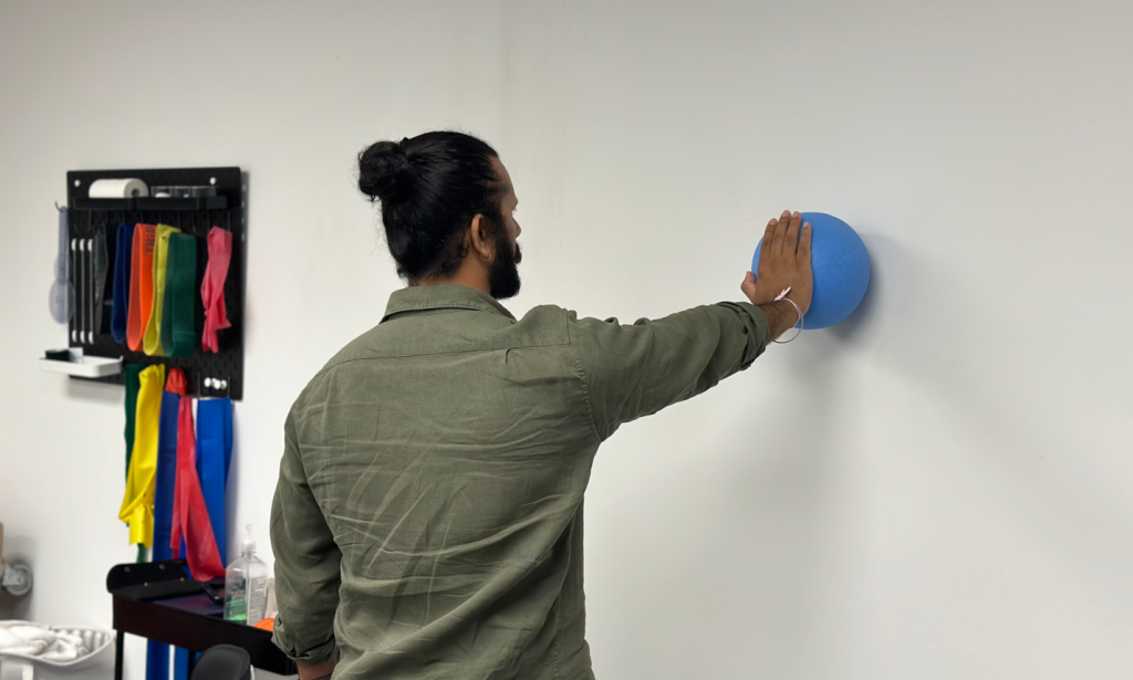 How to Set and Achieve Realistic Health Goals in 2025 with the Help of Physical Therapy