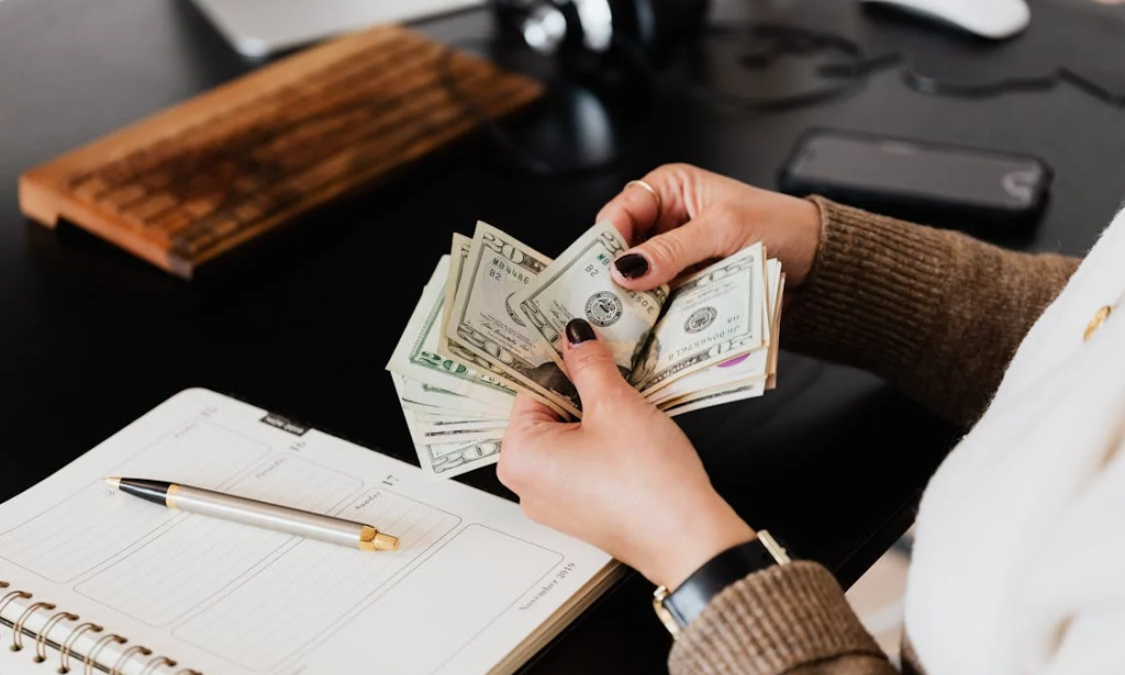 The Fix and Flip Process in Delaware: Funding, Renovation, and Sales