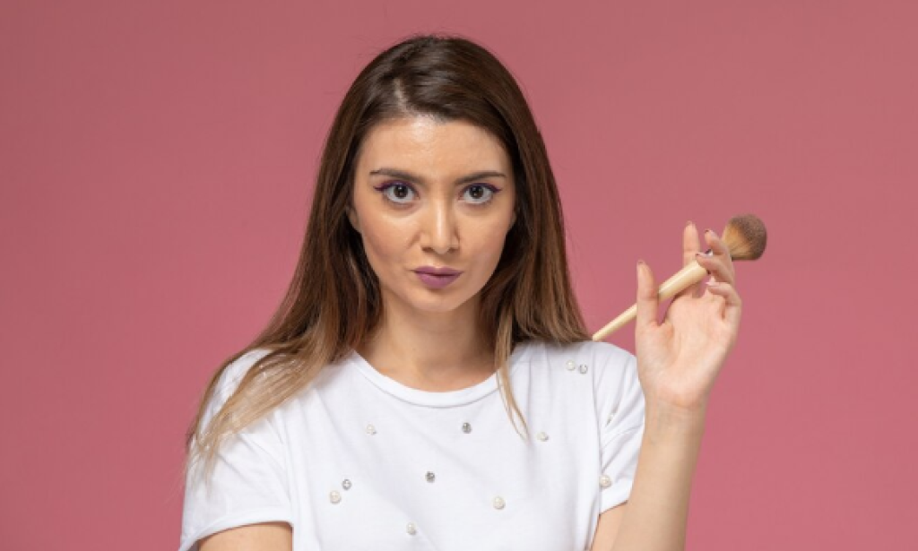 How to Use Mousse Blush?