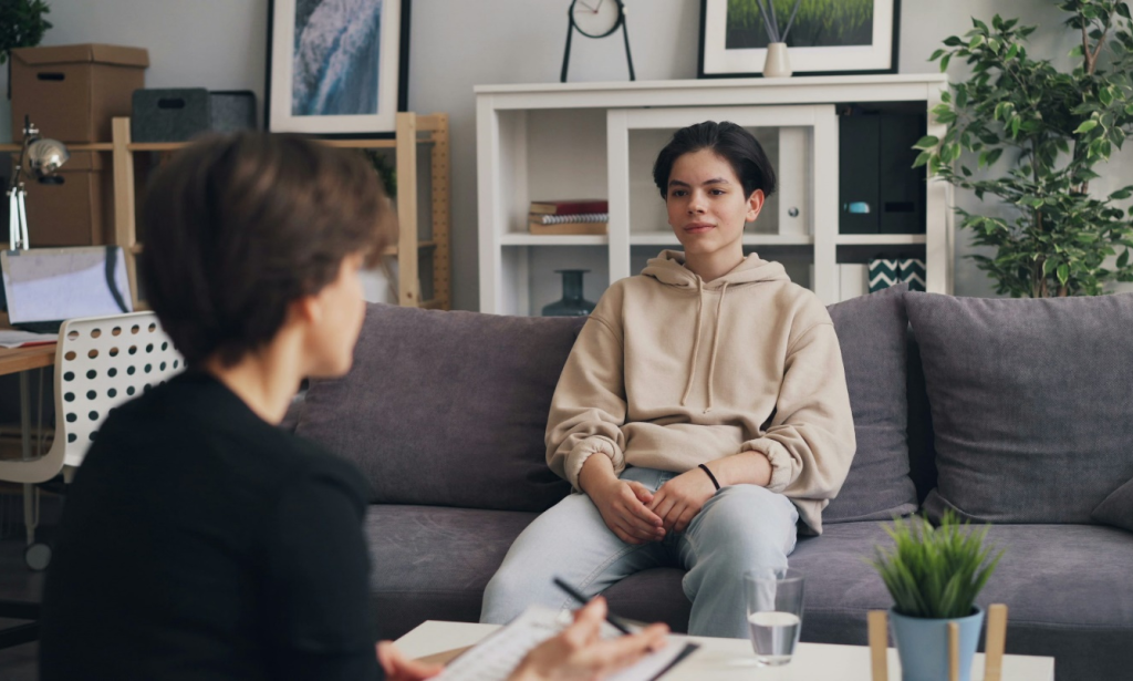 Why Neurodiverse Clients Benefit from Longer-Term Addiction Treatment