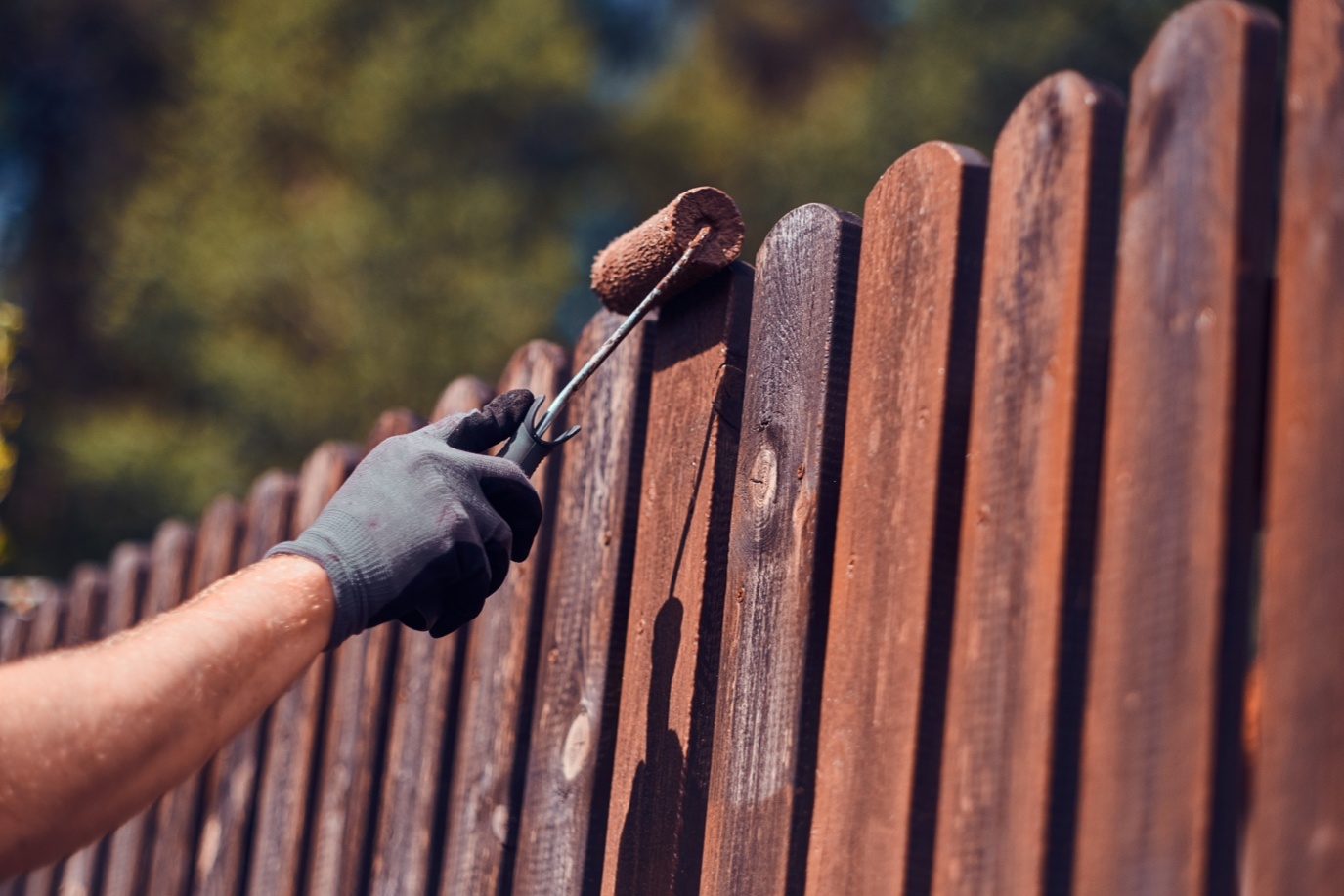 Crew completing a residential fence installation in Gloucester Township