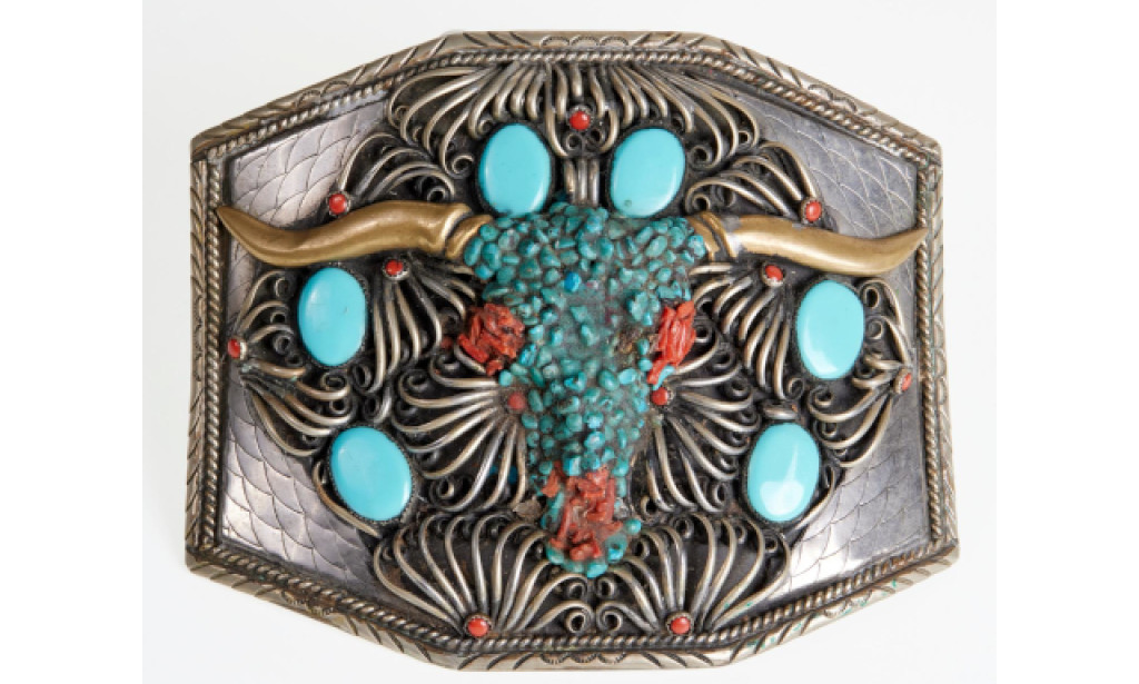 Items from Fashion World and Style Icon Iris Apfel will be Auctioned Oct 15-17 by Millea Bros Ltd