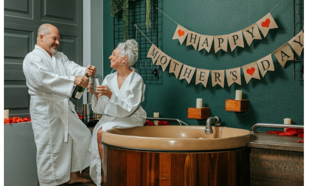 Oakwell Reimagines Mother's Day Spa Day