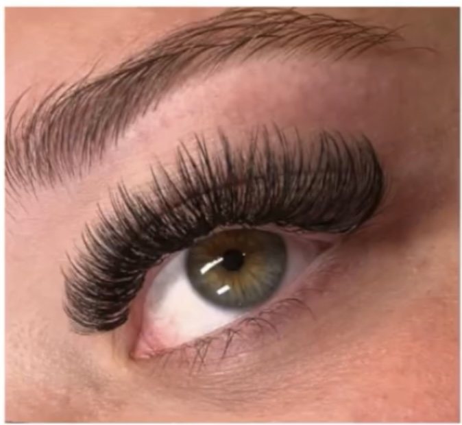 Close up of an eye with an eyelash extension