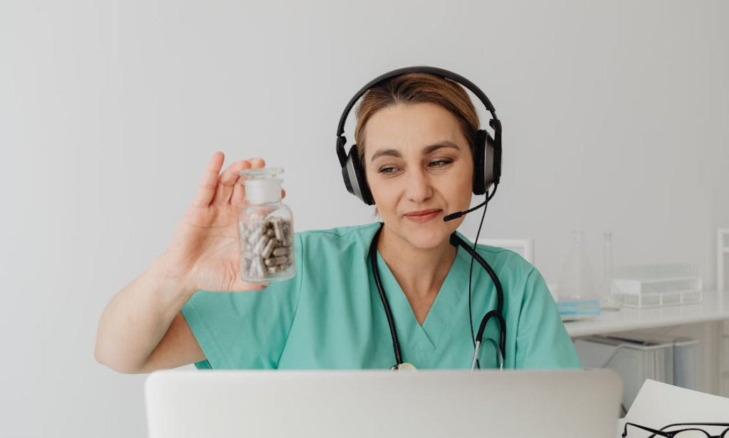 Why Virtual Prescription Refills Are the Future of Telehealth